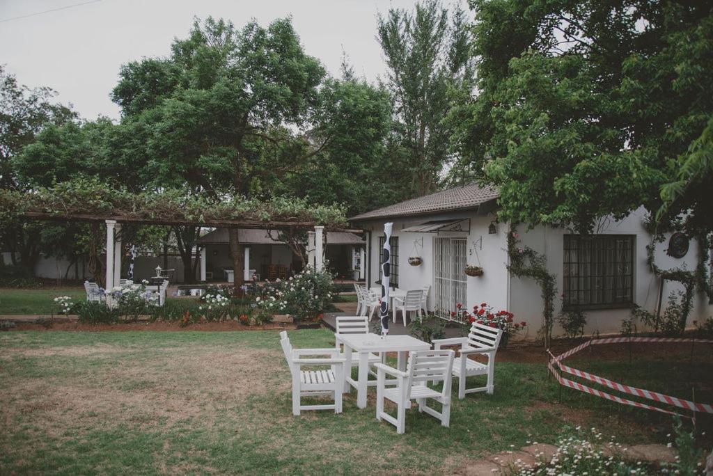 Lydenburg Manor Guest House Exterior photo